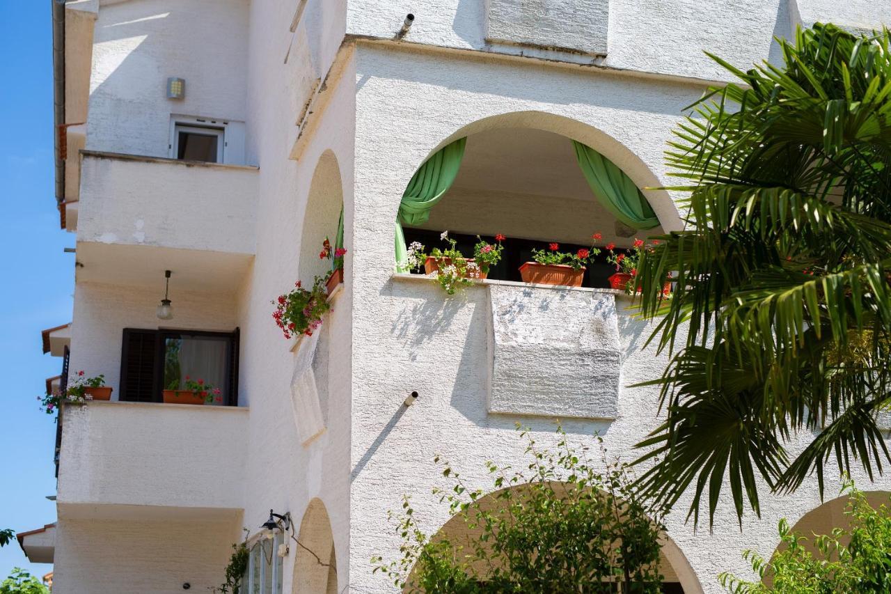 Apartman Mihael Malinska Esterno foto