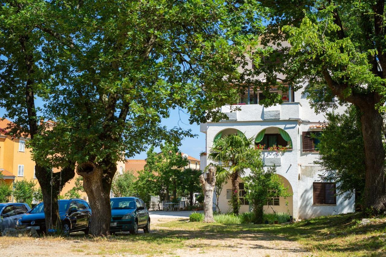 Apartman Mihael Malinska Esterno foto