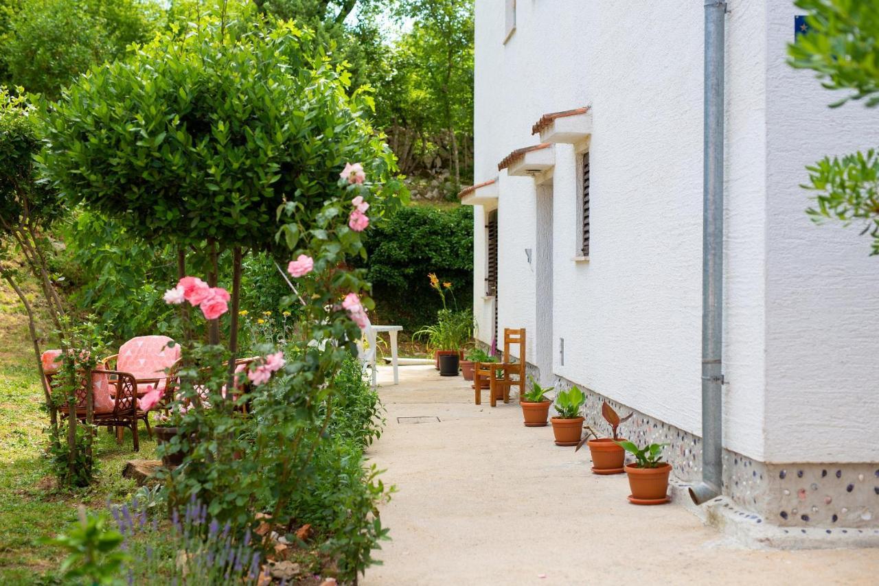 Apartman Mihael Malinska Esterno foto
